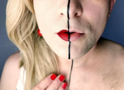 Peruki naturalne vs. syntetyczne: który rodzaj wybrać? https://glamhairshop.pl/pl/c/Peruki-syntetyczne/47
